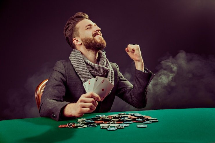 Pengguna menyetujui ketentuan dan membaca syarat layanan secara online